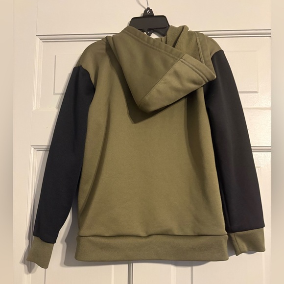 Nike size 5/6 Olive and Black Therma-Fit zippered Jacket - Picture 3 of 6
